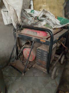 I am selling generator three KVA