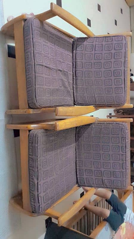 Sofa set 3--1-1 with Center table 0
