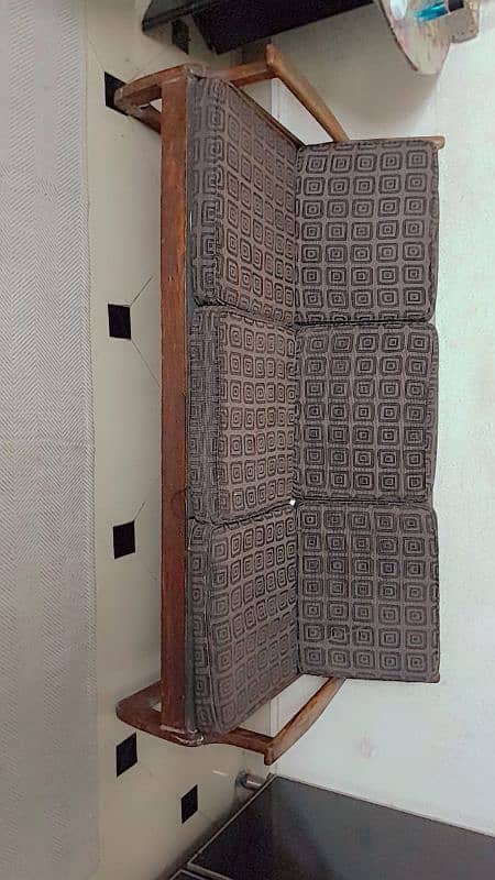 Sofa set 3--1-1 with Center table 1