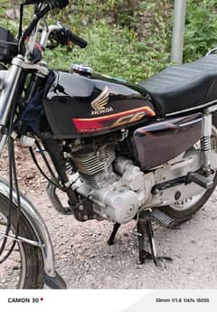 HONDA 125 SPECIAL EDITION