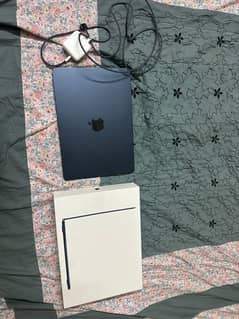 MacBook