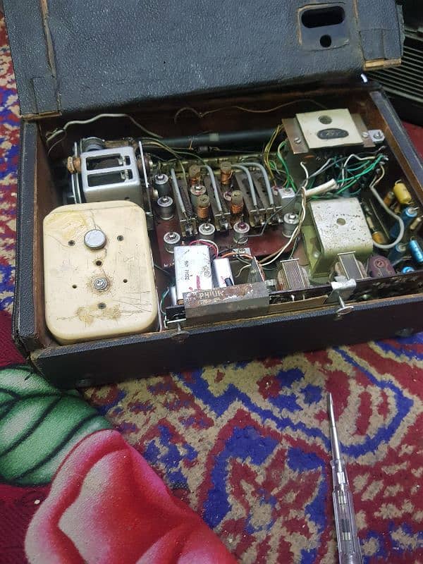 philips radio L4 1