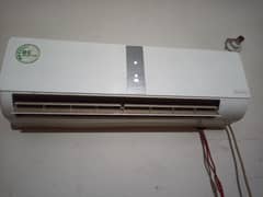 Singer compnay 1.5 tons Split inverter Ac heat and cool