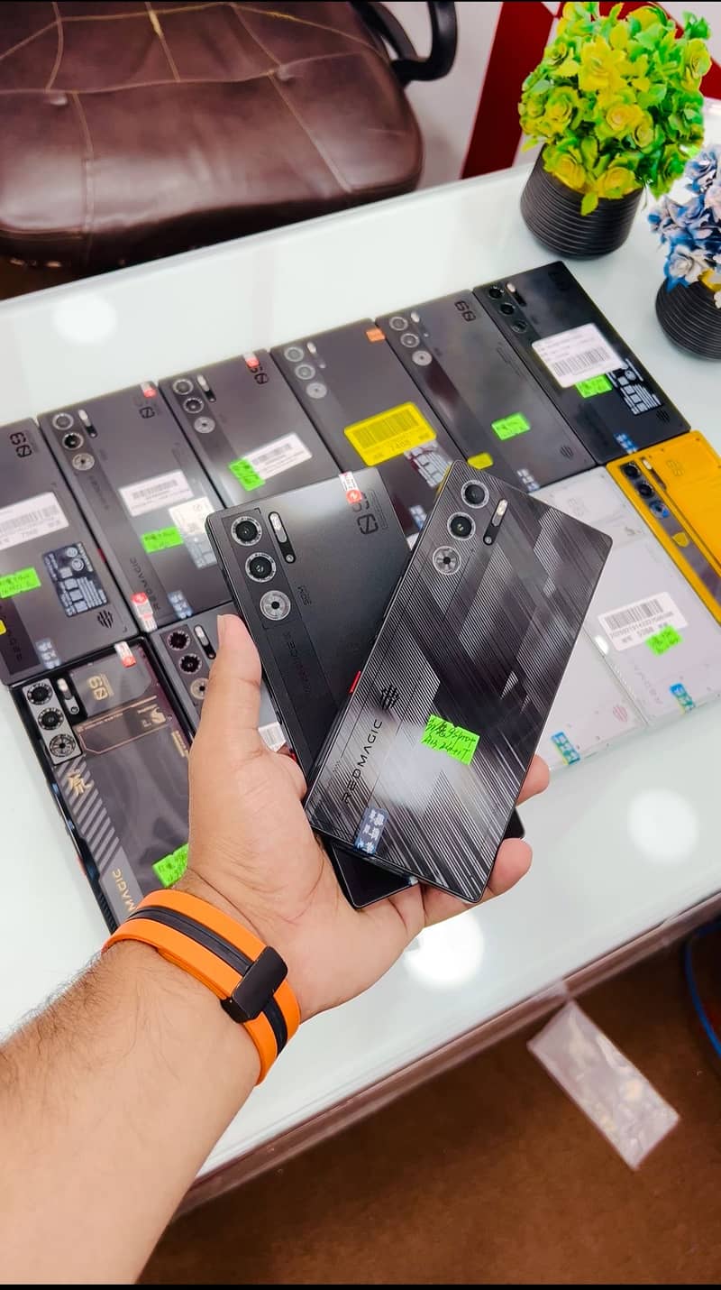 REDMAGIC 8S PRO 16/512GB, REDMAGIC 6 PRO, REDMAGIC 7 Available 10