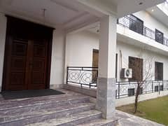 Cantt 1 Kanal Upper Portion For Rent Gulberg Upper Mall Garden Town Shadman Gor Lahore