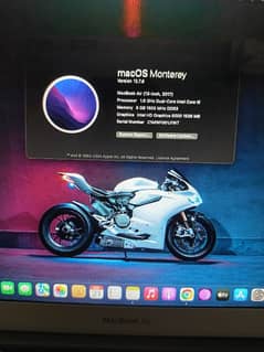 MacBook Air (13" 2017)