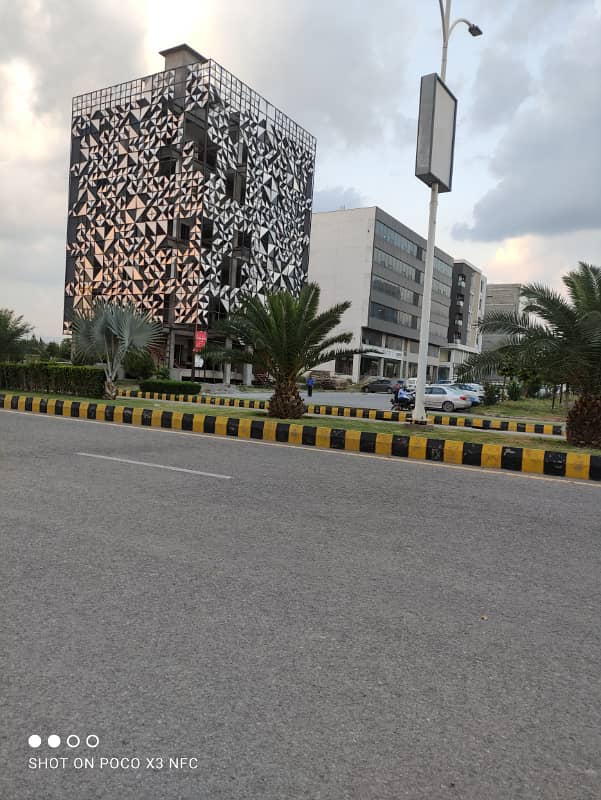 Office Spaces Available For Rent 6