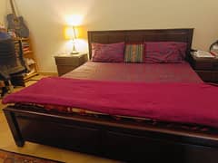 Bed Set King Size (Pure wood)
