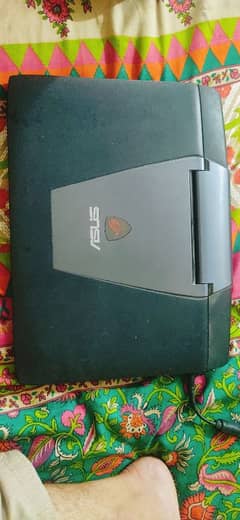 ASUS