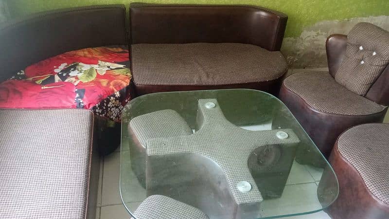 7 seater sofa with 2 separate set as sofa and dining table with 4 seat 3