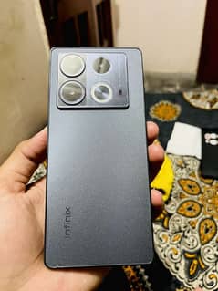 Infinix Note 40