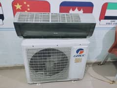 Gree AC for sale 2 Tan only one month use