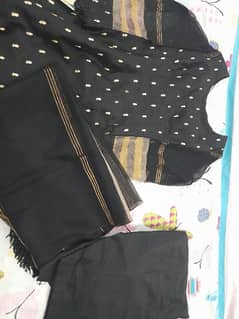 Black three piece ready to wear suit in New condition. Bnarsi duptta .