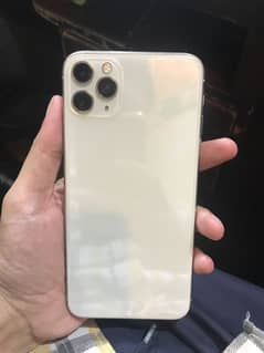 Iphone 11 pro max 256 PTA Approved