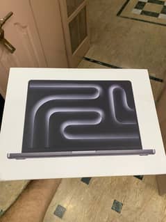 Apple Macbook Pro 14 INCH M4 Chip 16GB 512GB