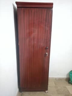almari good condition cupboard