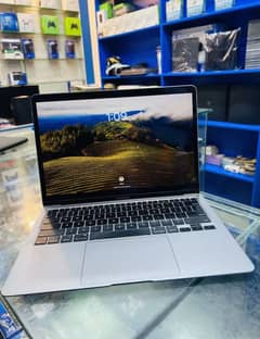 MacBook Air M1 Nil Price