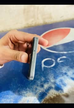 vivo y17s 4+4 ram 128gb rom