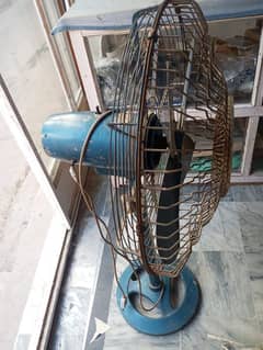 fan for sale price 5000