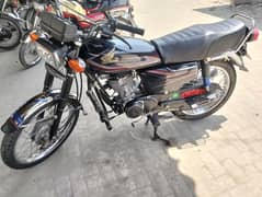 Argent Sale exchange possible deluxe 125 or Honda Prider