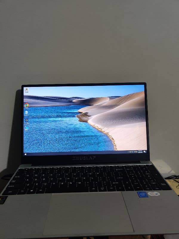 Zeuslap Core i7 Laptop + Logitech Wireless Keyboard/Mouse 6