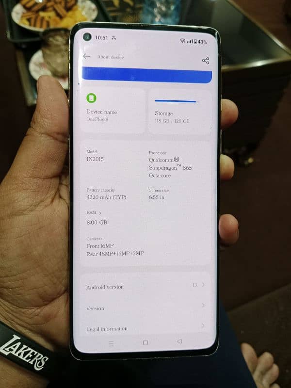 One plus 8 lush condition one handed use only 3