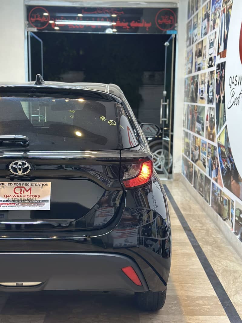 Toyota Yaris 2022 3.5 Grade MAY-2025 Passo Swift Cultus 2023 2024 2020 17