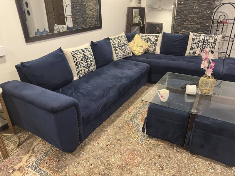 L Shaped Sofa with Table and 4 small seats 3