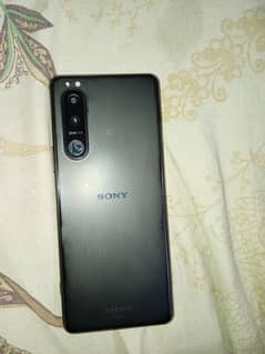 sony xperia 5 mark 3 urgent sale 8/128 dubai sa aya tha