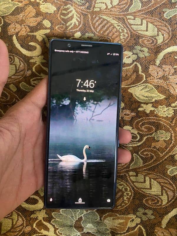 Sony Xperia 5 10/10 exchange possible with iphone 11 6
