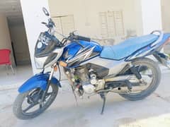 Honda CB 125F