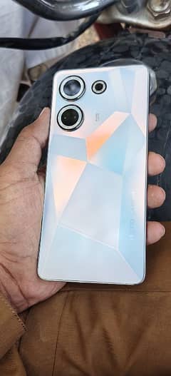 Tecno Camon 20