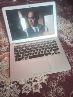 MacBook