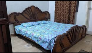 Masari and 2 side table for sale