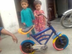 use cycle kid's sport able Tyre only 2 month use