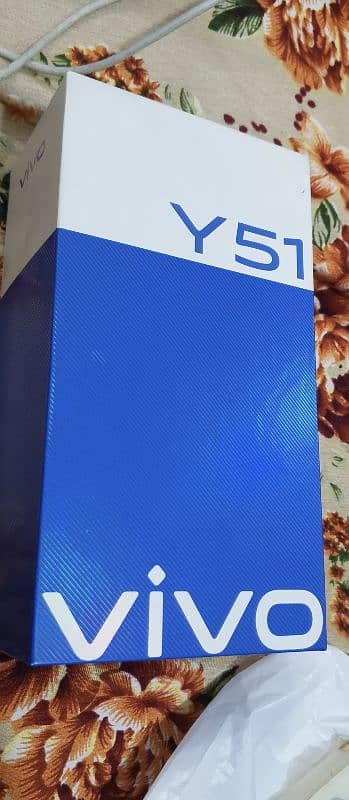 Vivo Y51  in-display fingerprint  Super-Amoled display 8