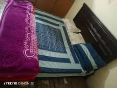 king size bed with matrice