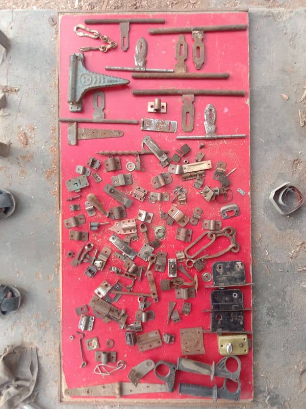 hand tool & machinery tool. use condition 0