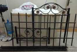 single bed for sale