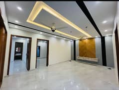 Opf Main 150fit Khayaban E Jina Road Life Time Commercial Spanish Building For Rent