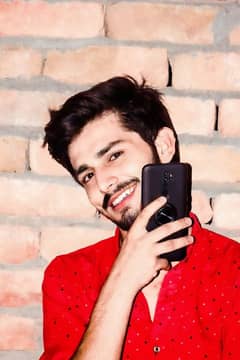 Cv read kr Lyn agr Kisi K pas job Hu tu contact krn 03070077052