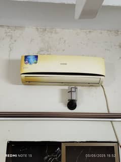 Kenwood 1.5 AC good condition