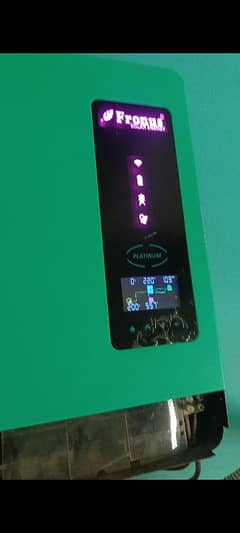 Pv7200 fronus inverter almost new