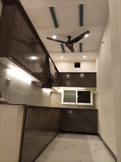 LOWER PORTION FOR RENT IN EDEN BOULEVARD SOCIETY COLLEGE ROAD LHR