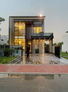 3 Years Installments Plan 10 Marla Brand New House For Sale In Park View City