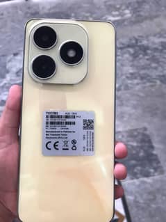 techno spark 20 8GB rem 128 rom all ok