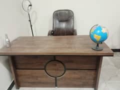 Stylish Wooden Table – Great Condition (8.5/10)