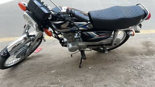 125