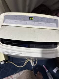 Portable Ac with supply
