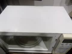 Dawlance used microwave.